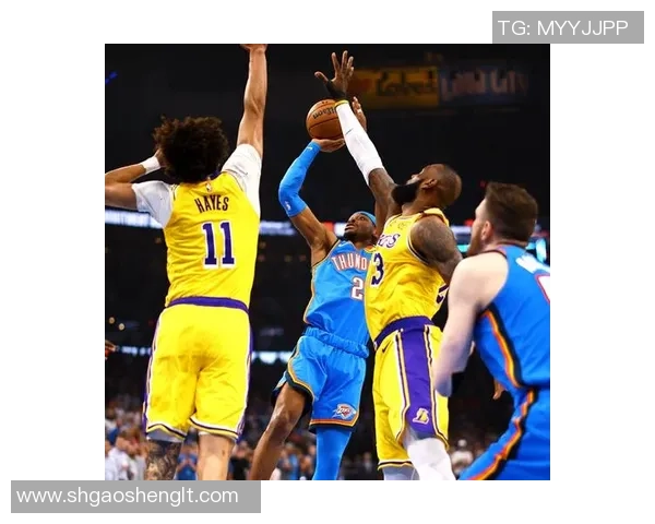 湖人对阵雷霆精彩原声直播全程回顾与分析